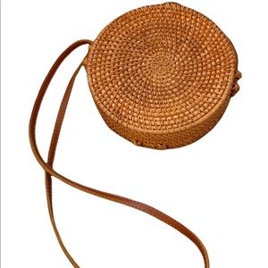 Round Woven Wicker Basket Crossbody Purse